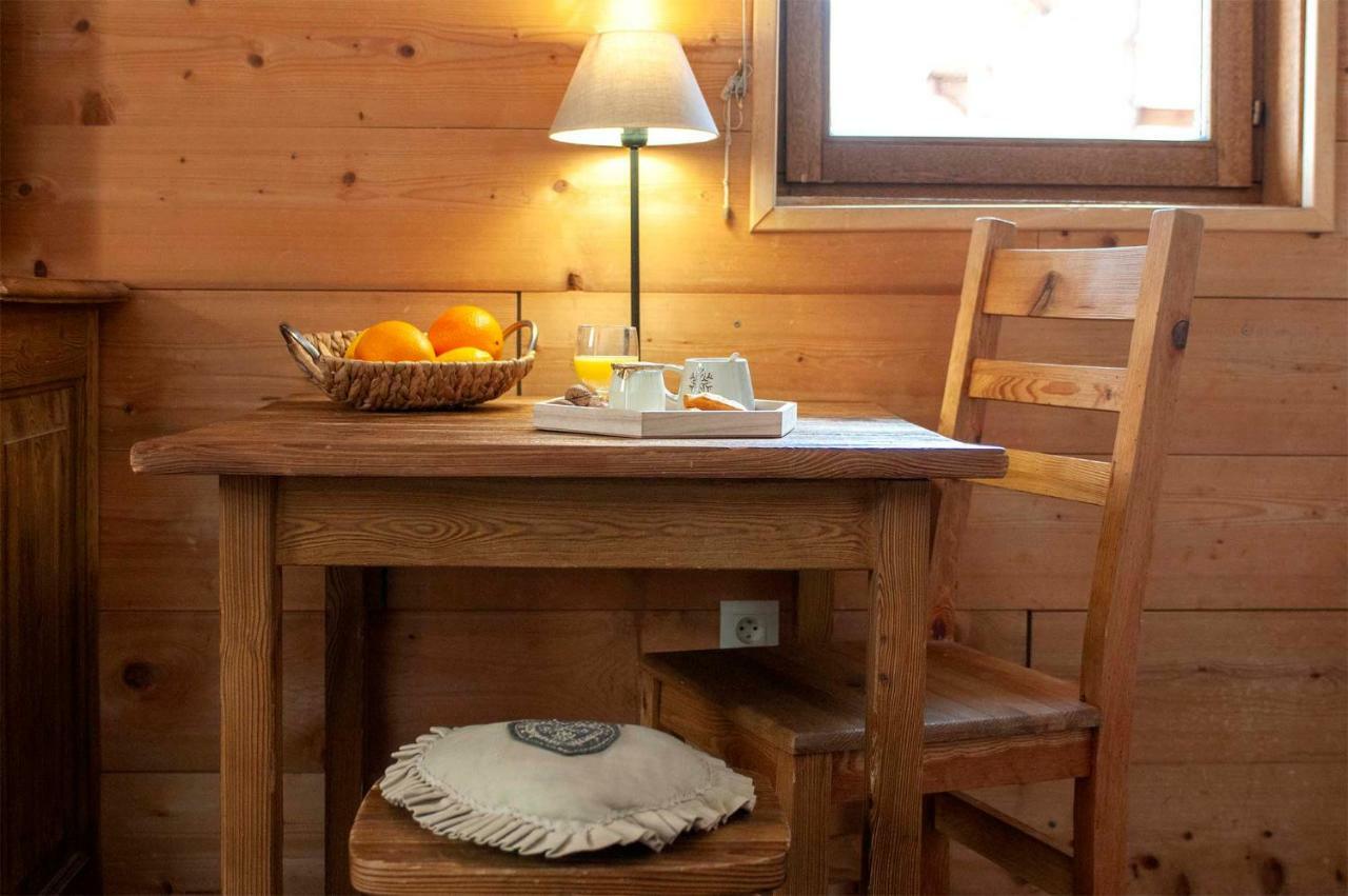 Madame Vacances Residence Alpina Lodge วาลดีแซร์ ภายนอก รูปภาพ